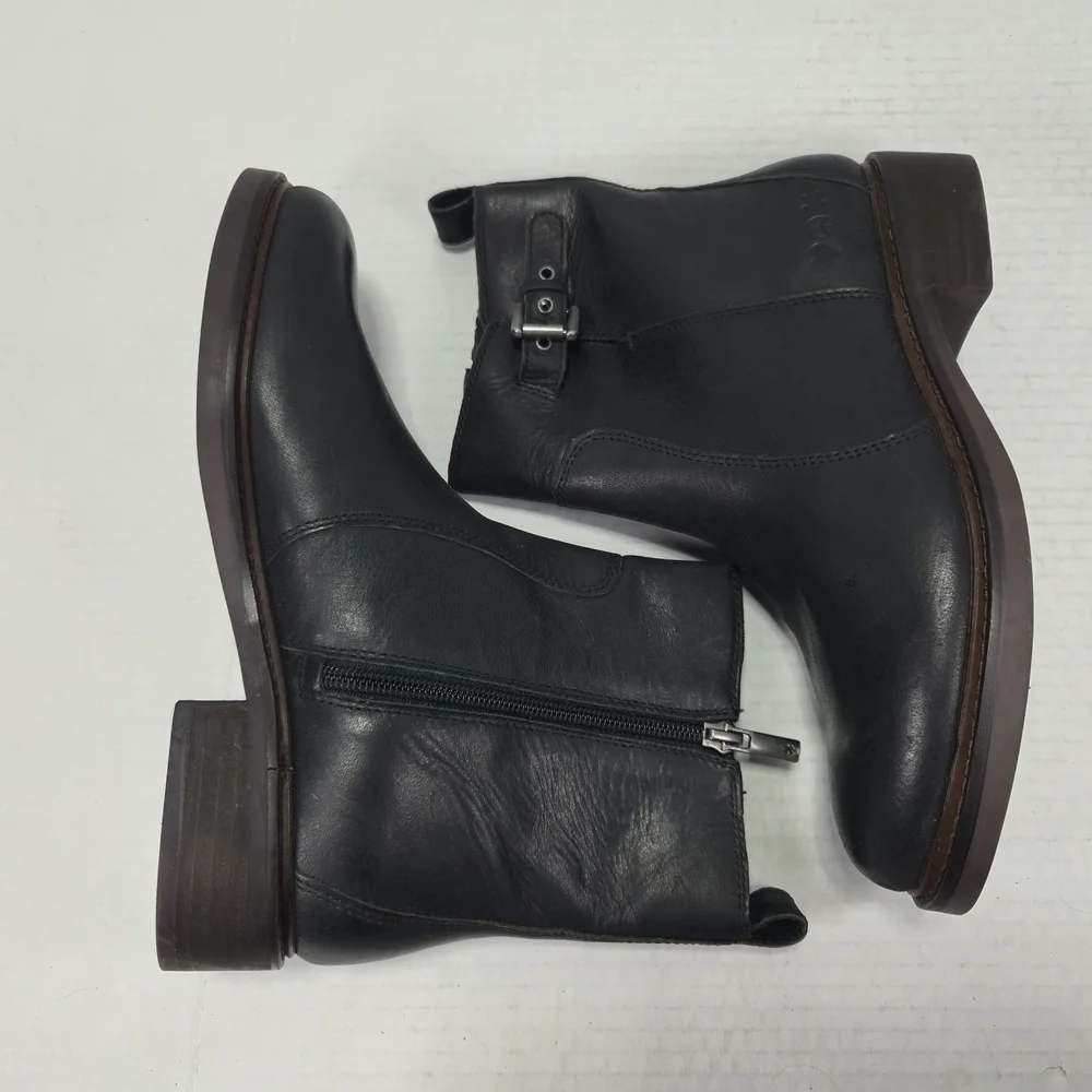 Lucky Brand Quendy Black Leather Chelsea Ankle Booties Boots Size 5 1/2 5.5